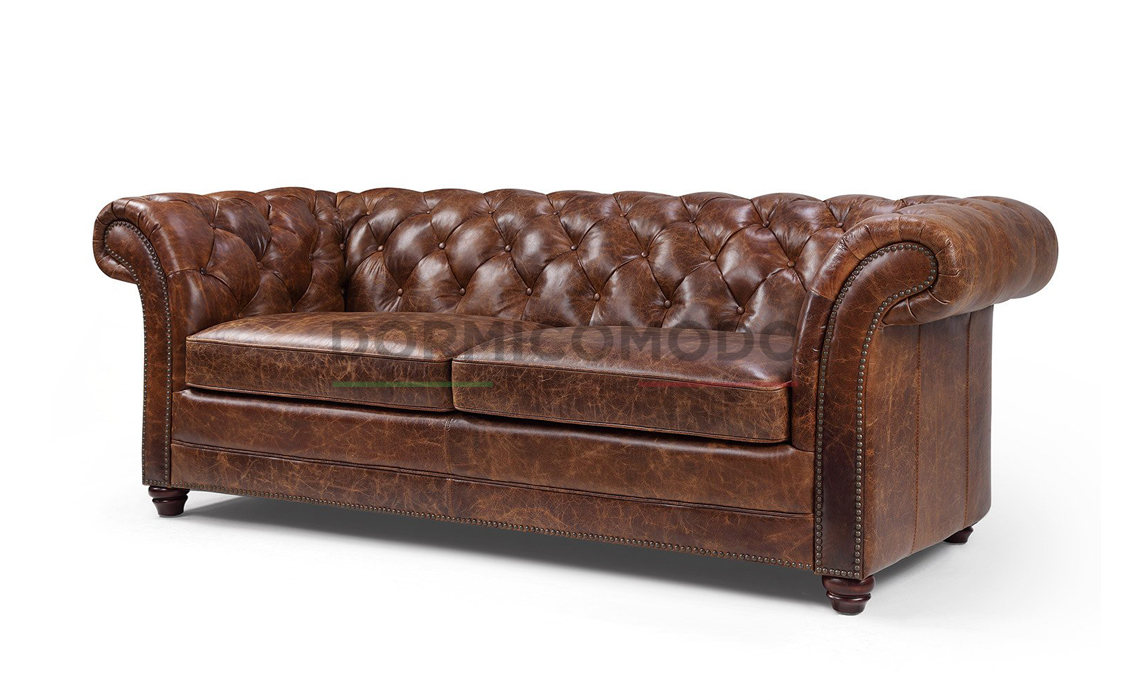 Divano tipo chesterfield in pelle vintage 3 Posti